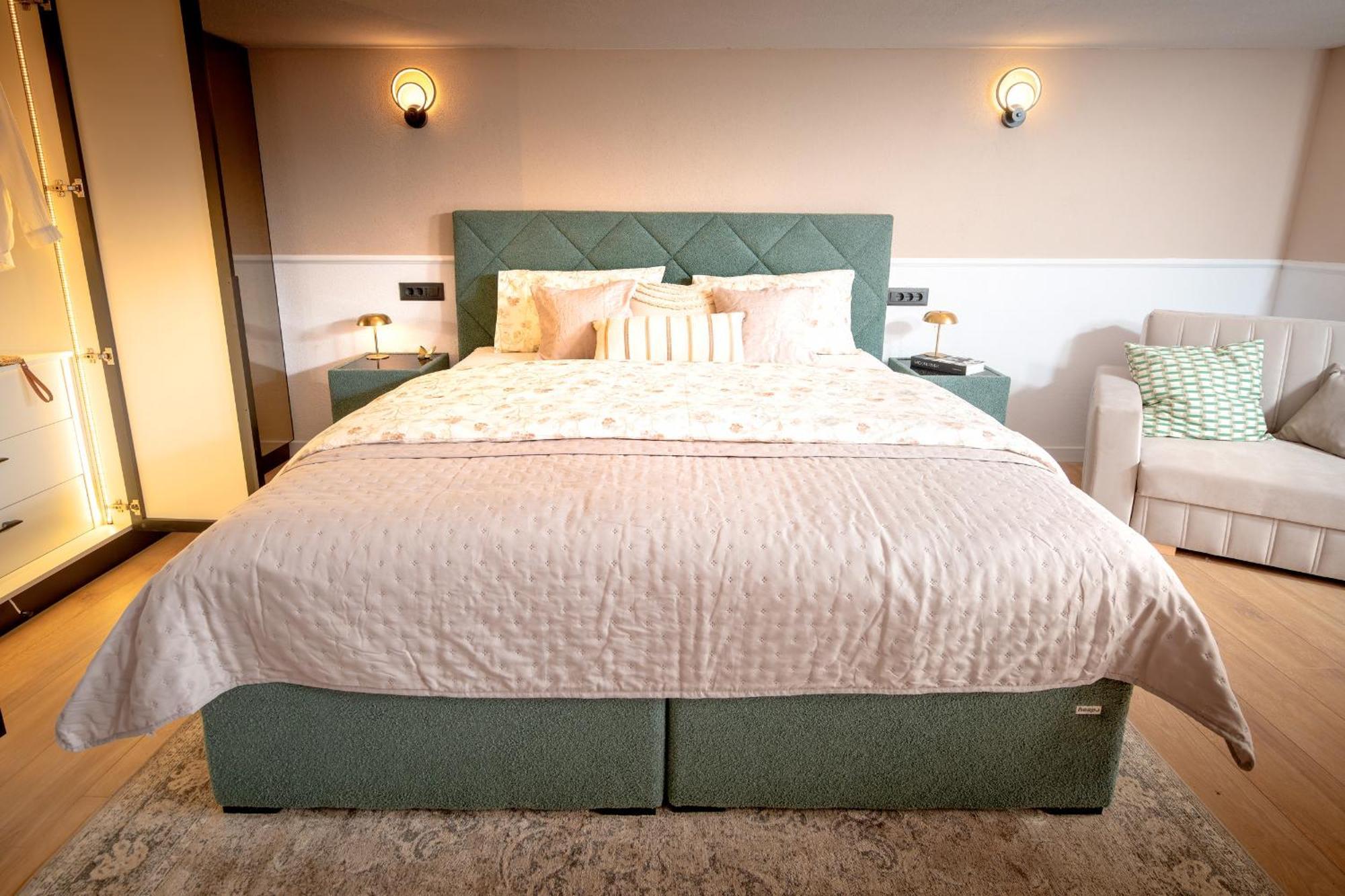Holiday home Marchelina House