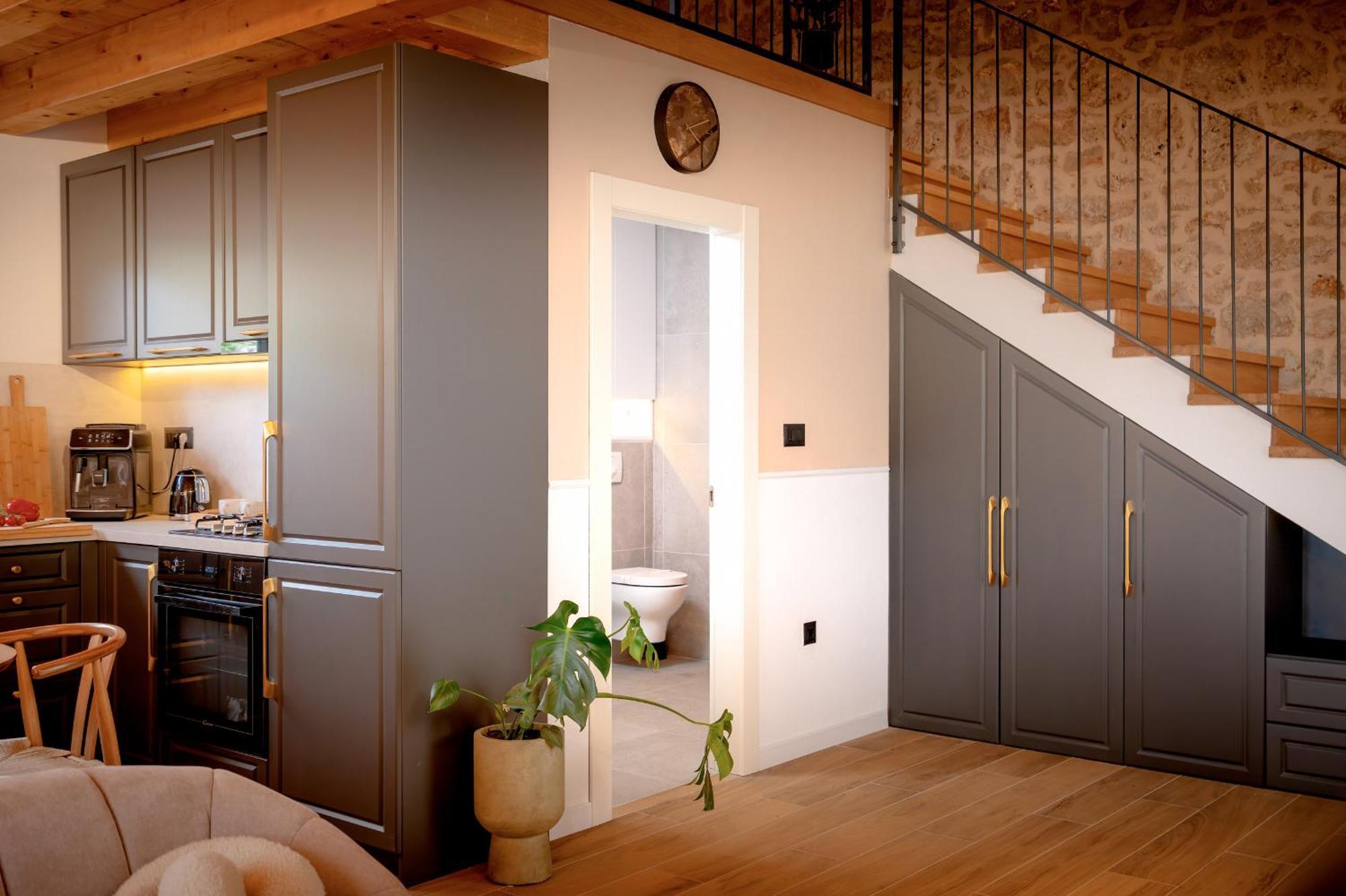Marchelina House *